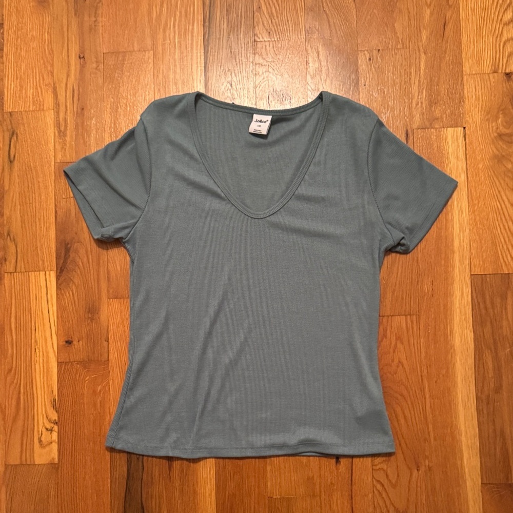 Slate Blue V-Neck Short Sleeve Tee